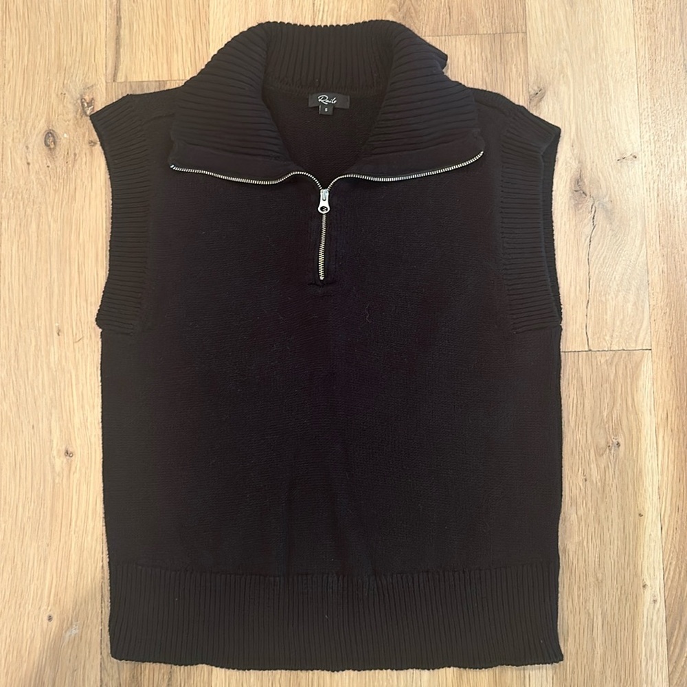 Rails black sleeveless quarter zip sweater size Small